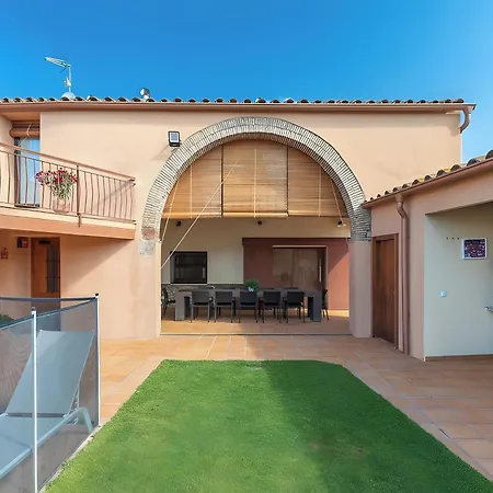 Centena Apartment Vilamacolum